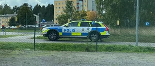 Drogpåverkad man bröt sig in i kolonistuga