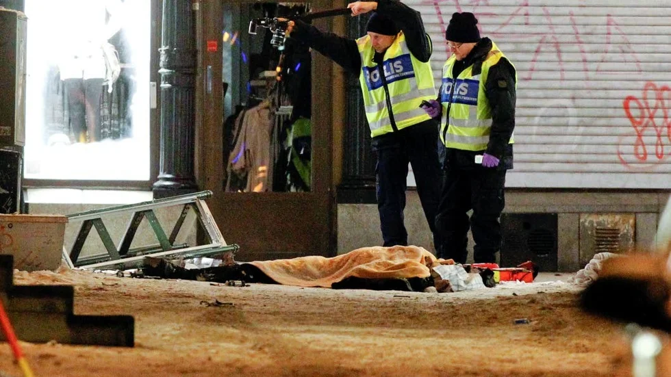 Det var bara ren tur att ingen annan kom till skada när Taimour Abdulwahab sprängde sig till döds mitt i Stockholm 11 december 2010.