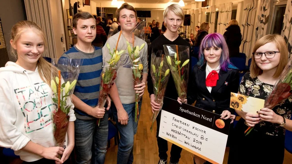 2014 års vinnare i Piteå-Tidningens nutidstävling Webb8:an. Ebba Vikström, Anton Åberg och Tobias Berg från klass 8c på Christinaskolan.
?FOTO: Robert ?Lundberg