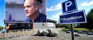 Efter kritiken – nu omformulerar skolan regeln om att elever inte får vara ihop: "Handlar om självbehärskning"