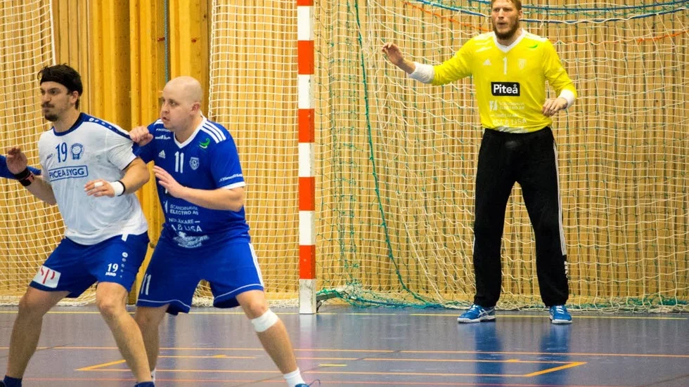 Richard Nordlund var en jätte mellan stolparna i Öjebyn trots förlusten mot Gimonäs.