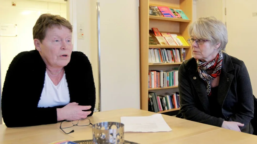 Agneta Björk, chef för Älvsbyns hälsocentral, tillsammans med kommunalråd Helena Öhlund.