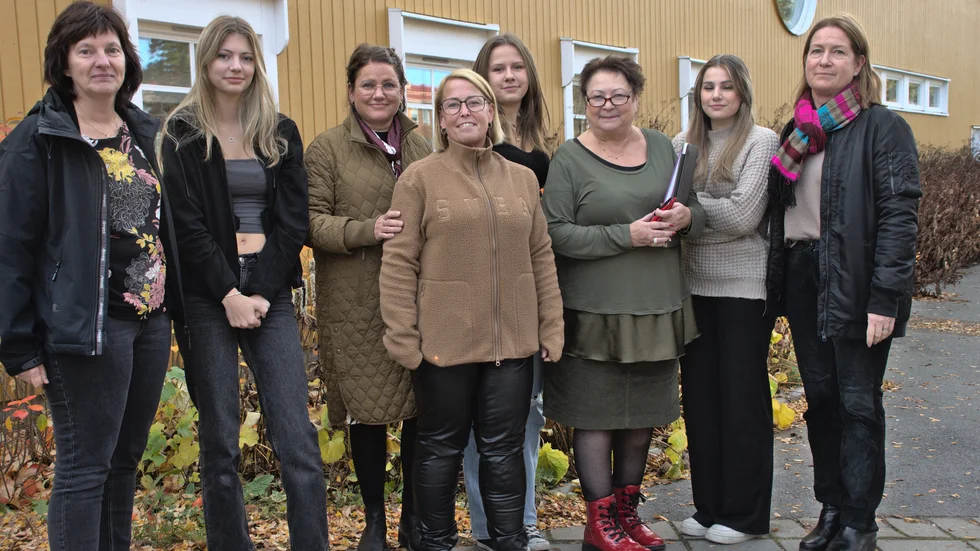Katarina Lindberg, Svenni Wennberg, Sofie Rautila, Jannice Hannu, Maja Norén, Inga Häggbo Savilahti, Lova Pasma och Saari Angeria Haara.