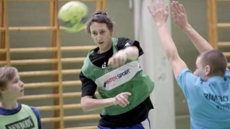 Öjebyns Jonathan Wiklund är ett stort handbollslöfte, blev uttagen i all star team för 15-åringar i Sverige.
