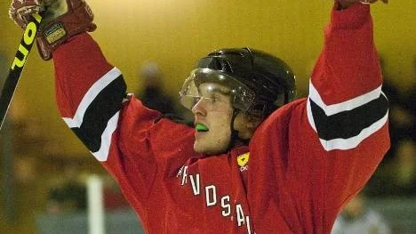 Jonas Degerman gjorde tre av MG/Arvidsjaurs nio mål mot SK Lejon. (Arkivbild)