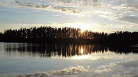 Kvarntjärn ur sin bästa vinkel.