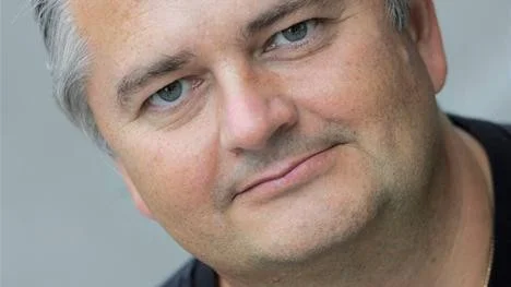 STANNA HEMMA. "Har man haft vinterkräksjukan är man smittsam ett par dagar efter att man slutat kräkas", säger Anders Nystedt, biträdande smittskyddsläkare i Norrbottens läns landsting.