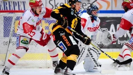 Erik Forssell blev tvåmålsskytt när Skellefteå AIK besegrade Timrå med hela 6-0. Det var Skellefteås första seger efter fyra raka förluster.