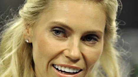 Hollywoodfrun Anna Anka.