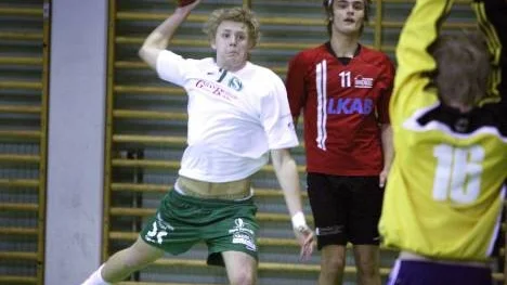 Anton Lundström ser fram emot kvällens seriefinal hemma mot Boden. 19-årige Anton har inlett serien med  28 mål och fem segrar med Strömnäs.