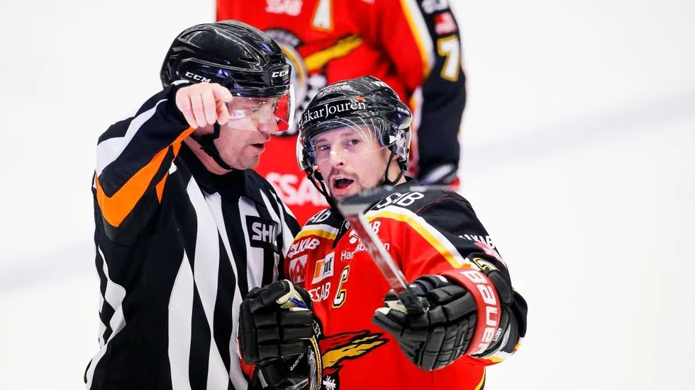 Lämnar. Nu bekräftar agenten att Chris Abbott är klar för en annan klubb.