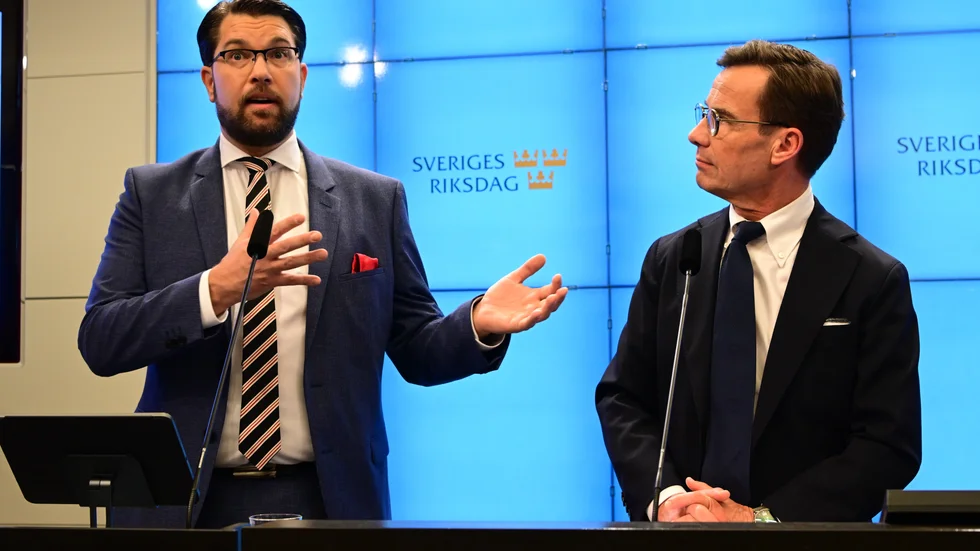 "Kan unga på Gotland lita på att Ulf Kristersson och Jimmie Åkesson faktiskt stärker barn och ungdomspsykiatrin, som de lovat?".

