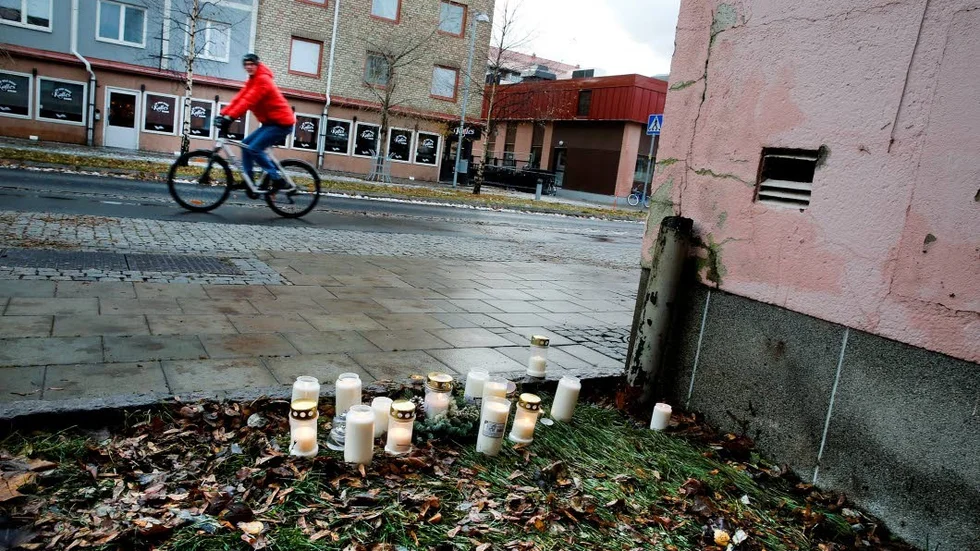 Talar. En av de mordåtalade för mordet på Sundsgatan i Piteå har börjat prata.