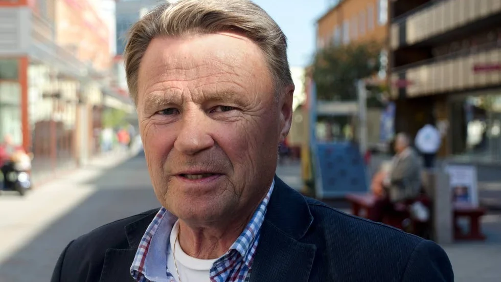 Förebyggande. Inge Andersson, kommunalråd, förstår att kommunens agerande kring ekonomikontoret inom Försvarsmakten kan väcka oro hos personalen. Men man vill mota Olle i grind gällande en avveckling.