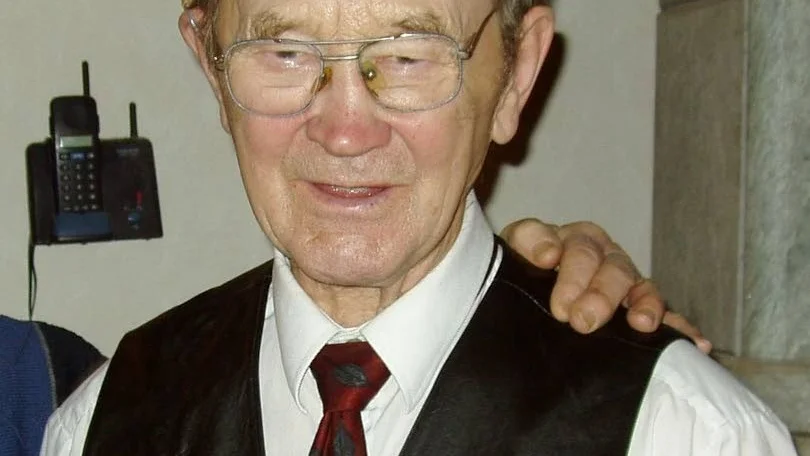 Gösta Hult.