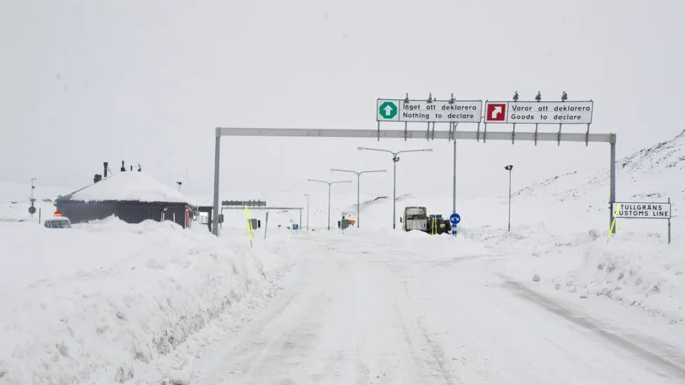 Foto: Håkan Zerpe
FAST I TULLEN. En 20-årig norrman åkte fast i tullen i Björnfjell/Riksgränsen när han försökte smuggla dopningspreparat från Sverige till Norge.