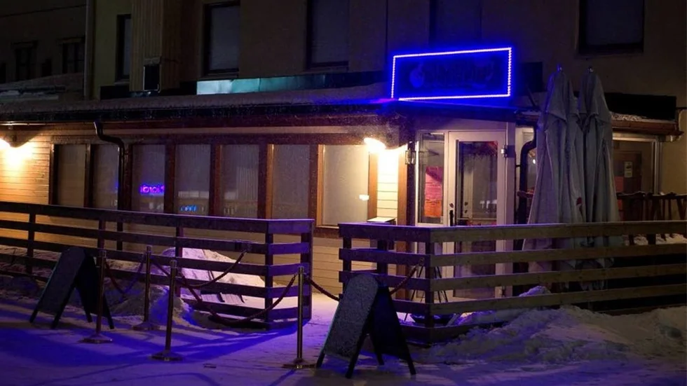 "MAFFIAMETODER". Nya Bistro trägårn i Kiruna, klubben som bedriver stripteaseverksamhet har nu anmält Kiruna kommun till Diskrimineringsumbudsmannen då de menar att kommunen sysslat med maktmissbruk och trakasserier de kallar "maffiametoder".