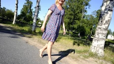 MOTIVATION.Catrine Kostenius som är doktor i hälsovetenskap tycker att vi ska fokusera på det som är bra i våra liv för att hitta motivation till förändring och ta steget bort från kyrkogården. Foto: Josefin Wiklund
