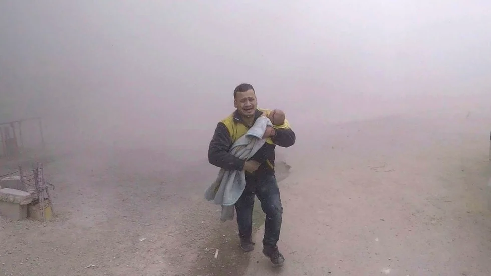 I tomrummet efter terrororganisationen IS i Syrien och Irak försöker ett antal aktörer öka sitt inflytande, till priset av en ökande risk för strider mellan Ryssland, Iran, Turkiet, Israel och USA.  FOTO: WHITE HELMETS SYRIA
