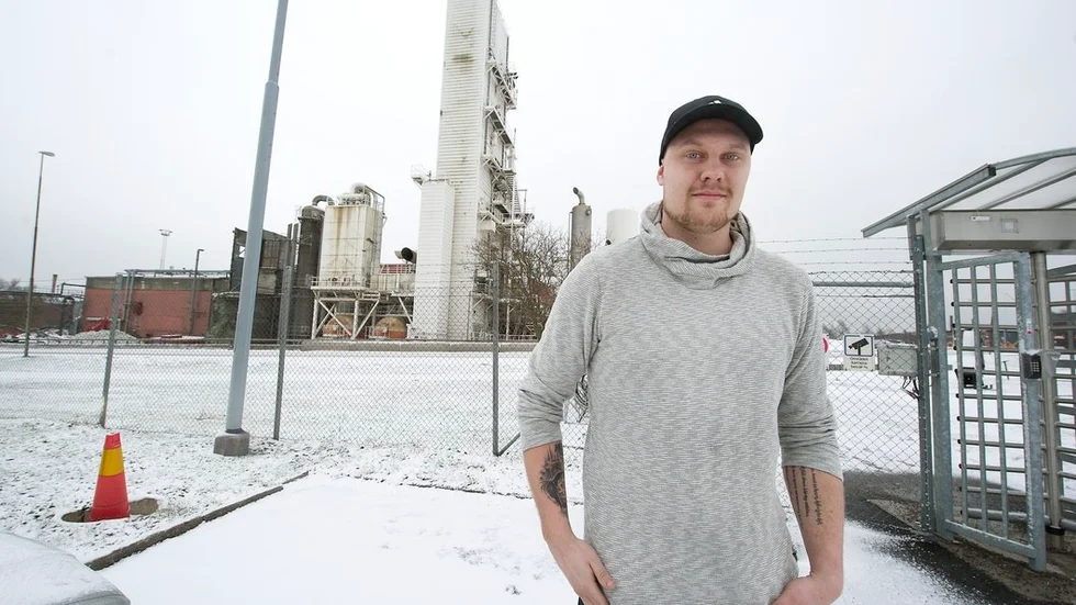 Kevin Jansson Lande började som sommarvikarie och har numera fast anställning på SSAB i Oxelösund.
