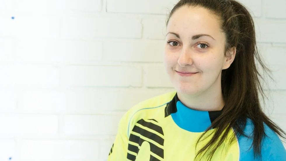 Daniela Malmborg, duktig målvakt i FBC Katrineholms segermatch mot Standard. Foto: Tomas Nilsson