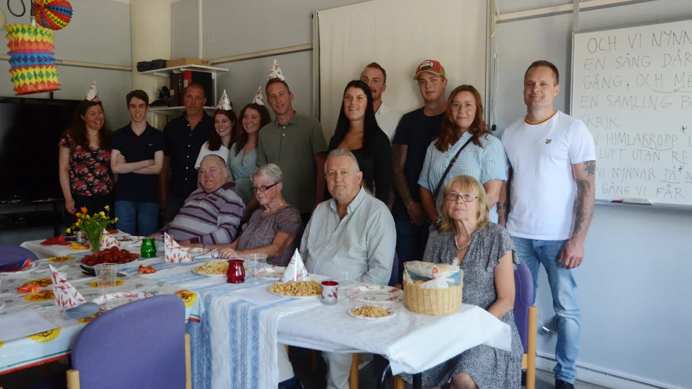 Kvällens gäng från familjerna Fredriksson och Wiklund.