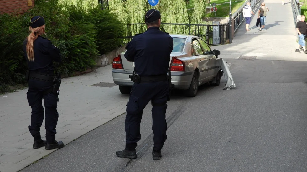 Här på Sandgatan tog den vårdslösa färden stopp i måndags kväll. Då greps 43-åringen.