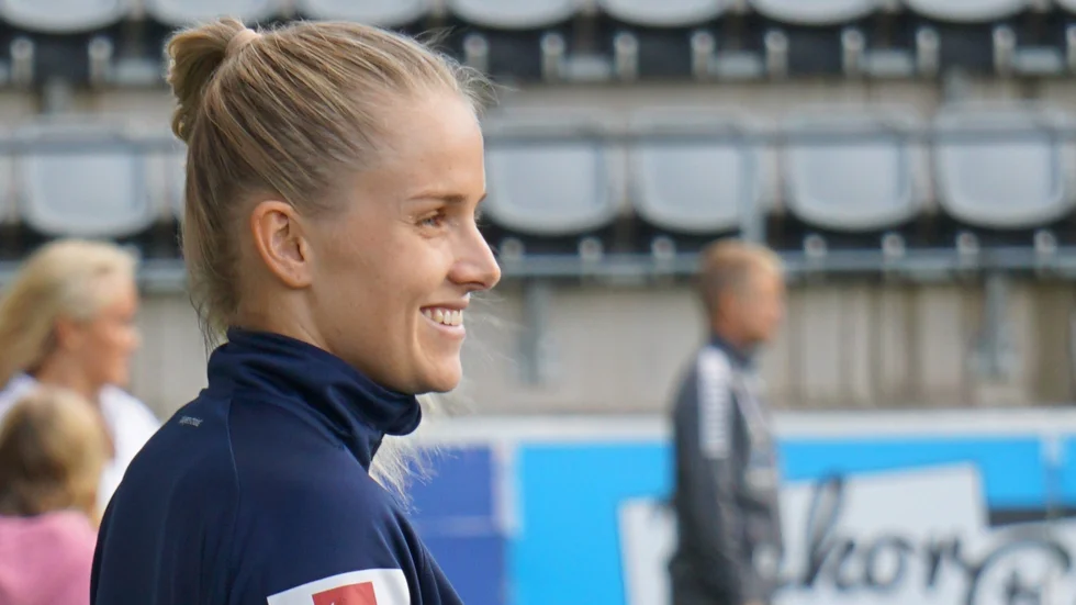 Emma Aldén har skrivit ett kontrakt med LFC säsongen ut.