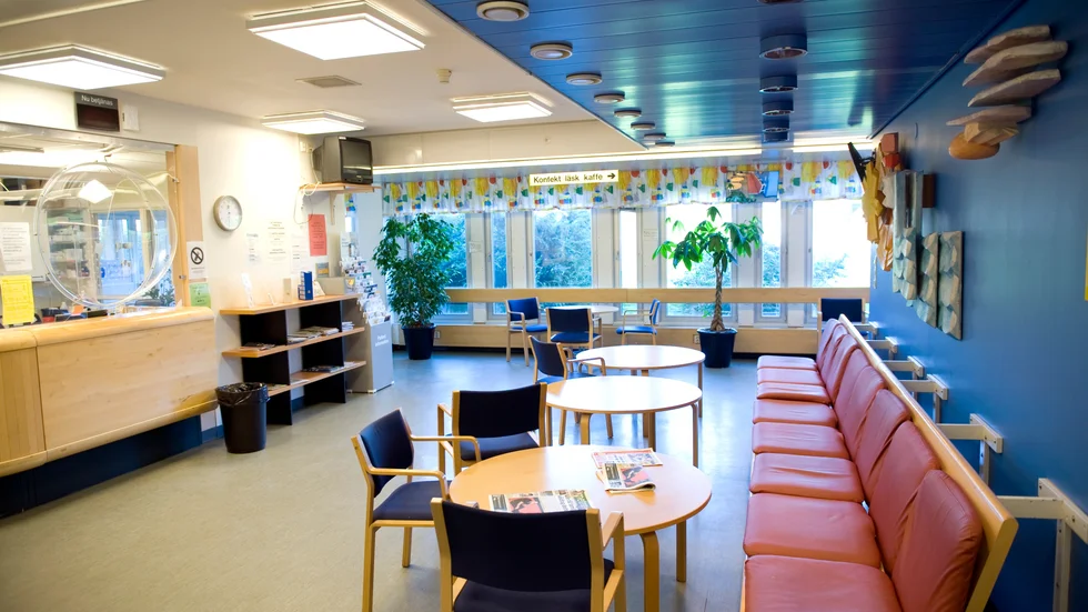 ”Om primärvården ska vara det naturliga förstahandsvalet när man är sjuk måste man ha en långsiktig plan för primärvården och tydliggöra uppdraget.”
