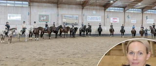 Här drillas ridlärarna • "Nyttigt och väldigt givande" • Mockning i festkläder