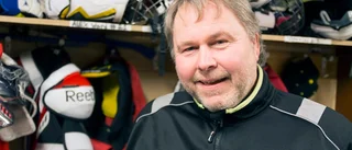 Dags för hockeypremiär i ishallen