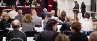 V reserverar sig mot nya politikerarvoden