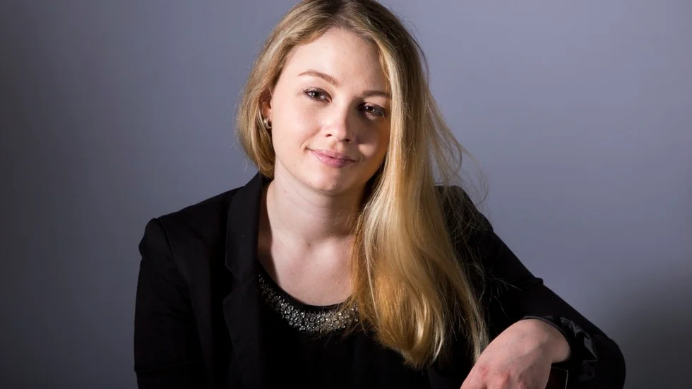 Pianisten Greta Åstedt spelar i NK-villan i helgen.