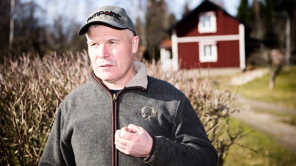 Eftersöksjägaren Leif Fredriksson uppmanar trafikanter till försiktighet.