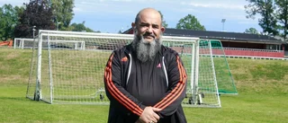 Skender Zekic vill se större satsning på idrott i Flen: "Ungdomarna går till andra lag"