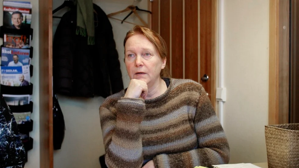 Lena Sahrblom, chef för barn- och utbildningsförvaltningen i Vingåker är kritisk till projektet Tidsenligt lärande då hon tycker man gjorde flera fel från start. Bland annat saknades tydliga mål från politikerna och man hade ingen egen utrustning.