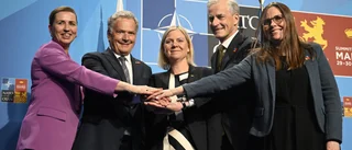 Sverige och Finland formellt inbjudna till Nato