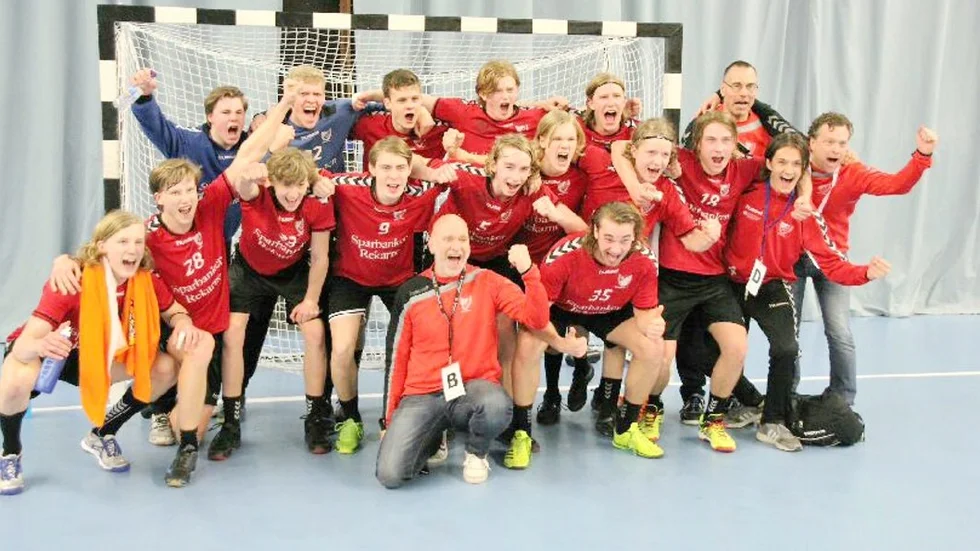 I Guifs a-pojklag ingår: Jacob Björklund, Eric Johansson, Kasper Larsson, Linus Gustavsson, David Johansson, Hugo Holmen, Erik Åskag, Edvin Alexandersson, Rasmus Malm, Samuel Sjöstrand, Martin Anglenius, Albin Carling Österman, Teodor Bergh, Calle Swahn och tränarna Håkan Åskag, Anders Gustavsson, Robert Swahn, Carl Gabrielsson.
