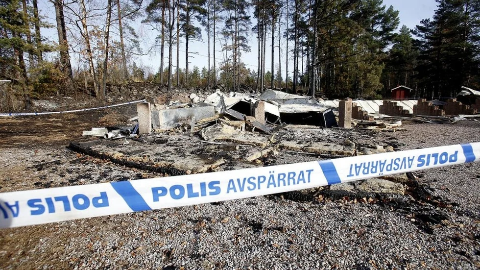 Sågarsvedets koloni förstördes i en anlagd brand i oktober 2015.