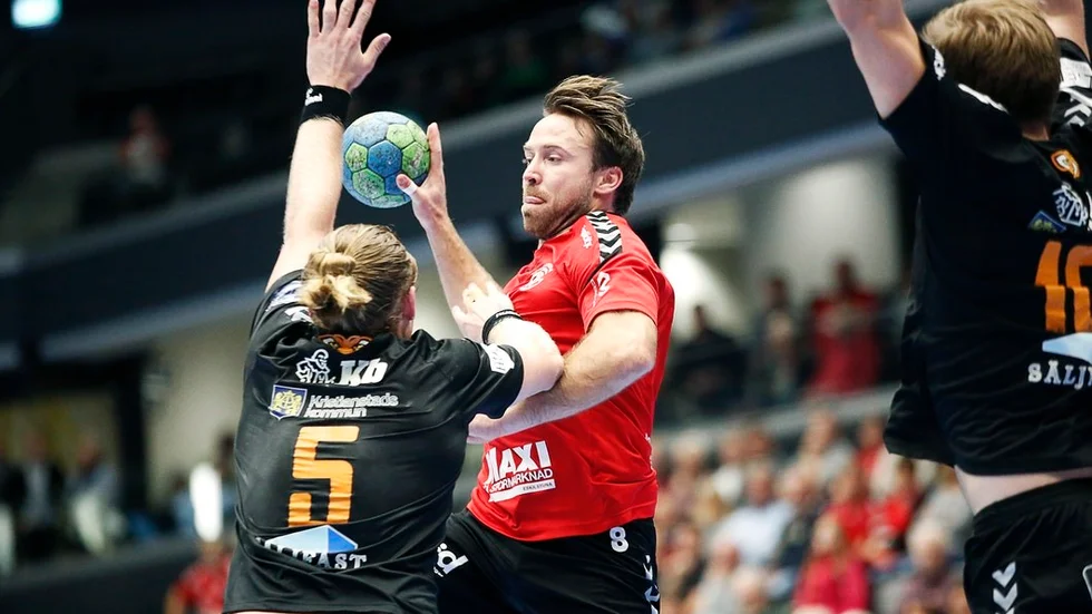 Robin Andersson Dickfors gjorde sin bästa insats hittills den här säsongen när Guif storvann med 36–26 borta mot Aranäs.