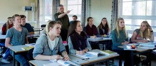 Demokratikravet räcker, förbjud inte religiösa skolor