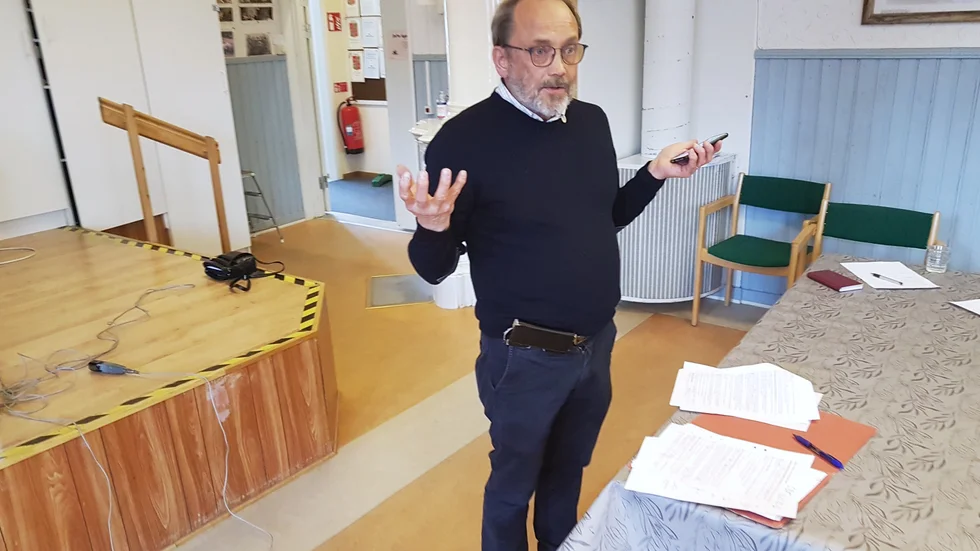 Tomas Junkka talade om närradion och att fler är välkomna med sina röster där.