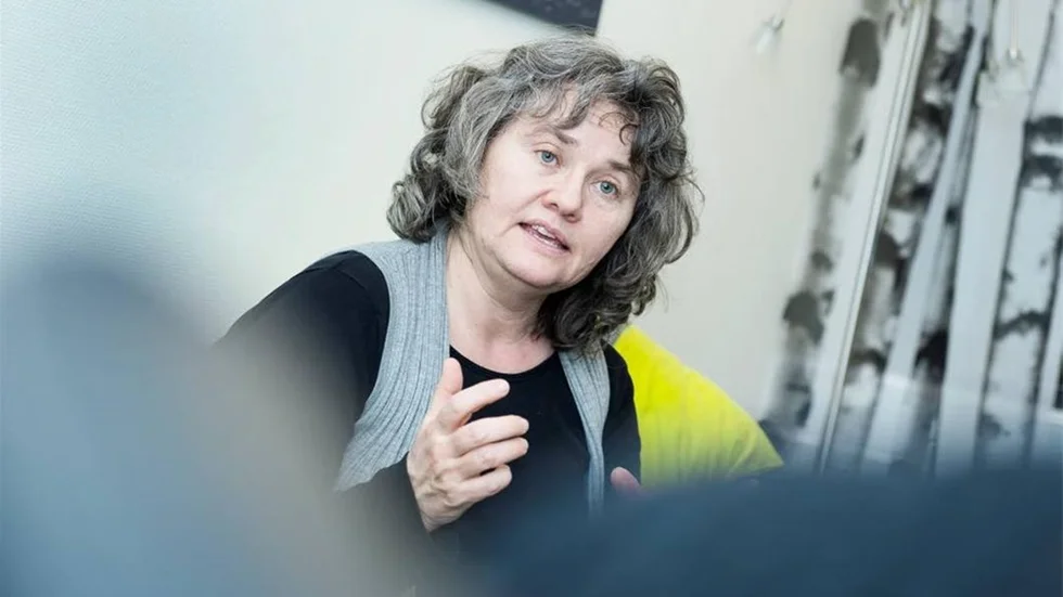 Plan A är riksdagen. Plan B att göra färdigt det examensarbete som legat till sig i de tolv år hon fungerat som gruppledare för Miljöpartiet i Luleå.