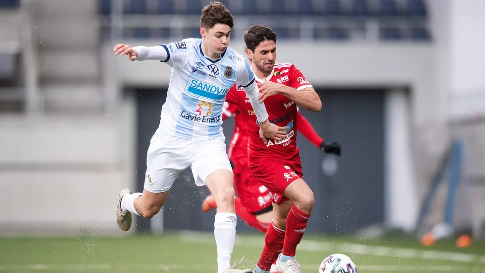 Gefles mittback Theodor Hansemon är klar för AFC.