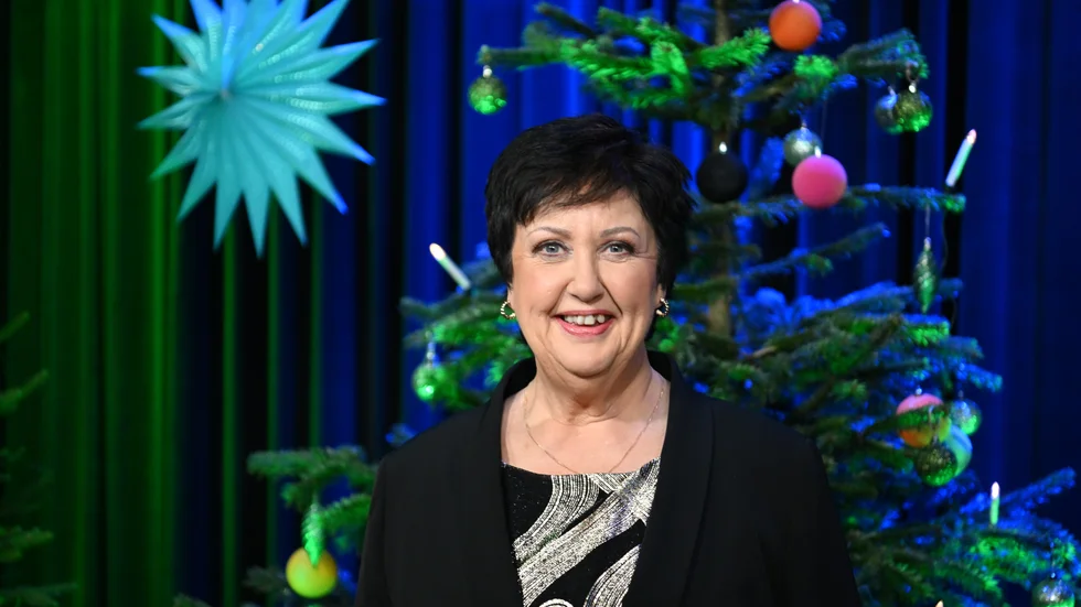 "Babben" Larsson blir årets julvärd i SVT.
