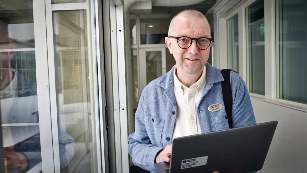 Många har säkert sett Lars Erikssons bilder i Norran. Numera jobbar Lars som lärare på Anderstorpsgymnasiet.