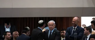 Netanyahu pausar omstridd lag – vill ha dialog