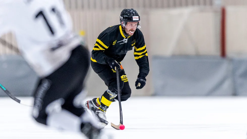 AIK-spelaren Jimmy Jansson kan hamna i Sirius om Solnaklubben lägger ned sin herrverksamhet.