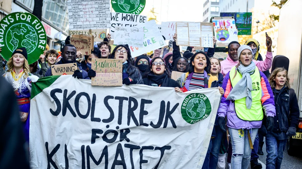 Att engagera sig och vända de starka känslorna till en positiv drivkraft är ett sätt att ta sig ur klimatångesten. Arkivbild.