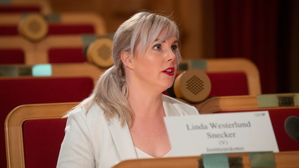 Linda Westerlund Snecker (V).